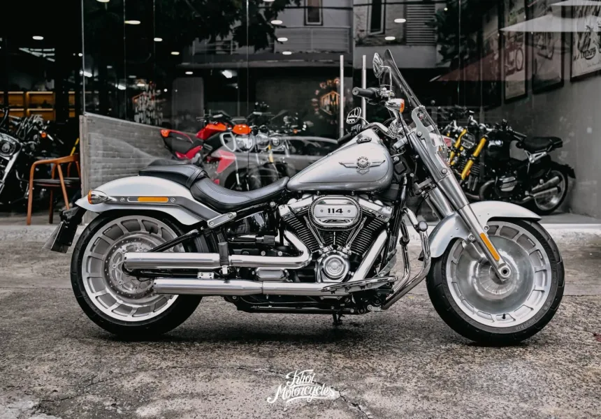 Harley Davidson Softail Fat Boy 2020 Barracuda Silver odo siêu lướt 900 miles